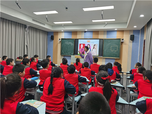 邵-1.jpg